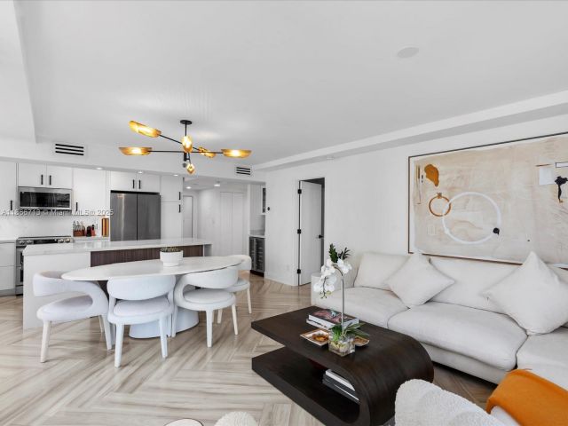 Apartment for sale  Unit #701 - photo 6556968