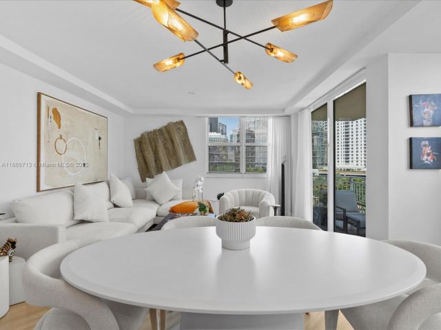 Apartment for sale  Unit #701 - photo 6556974