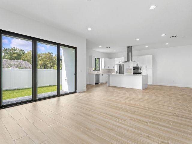 Home for sale at 1450 SW 23rd Street - photo 6579481