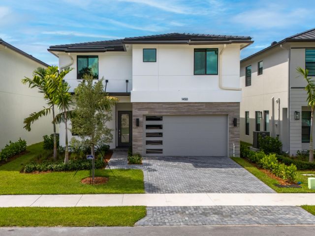 Home for sale at 1450 SW 23rd Street - photo 6579483