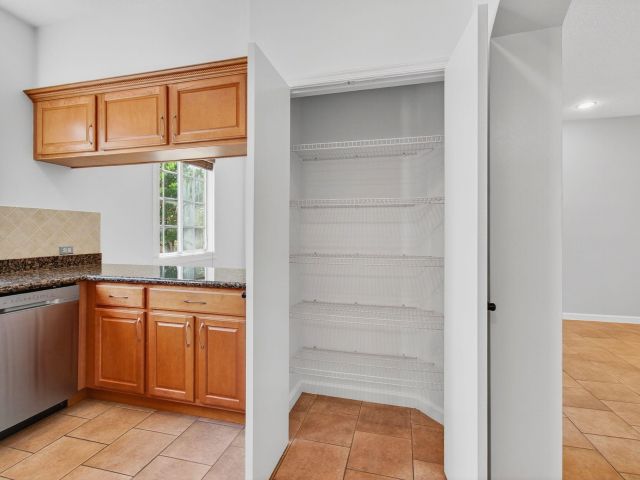 Home for rent at 4582 Danson Way - photo 6595579