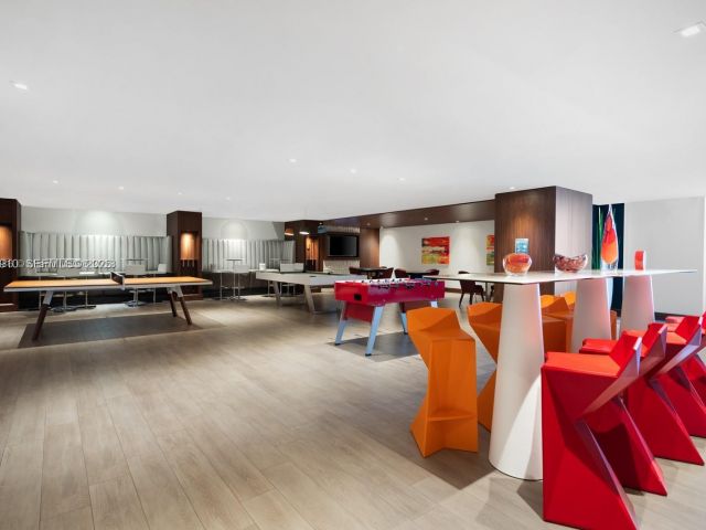 Apartment for sale  Unit #4-1802 - photo 6612687