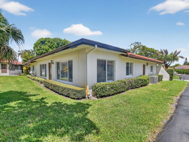 Home for rent at 328 NW 42nd Street - photo 6594080