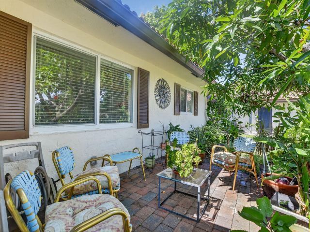 Home for rent at 328 NW 42nd Street - photo 6594081