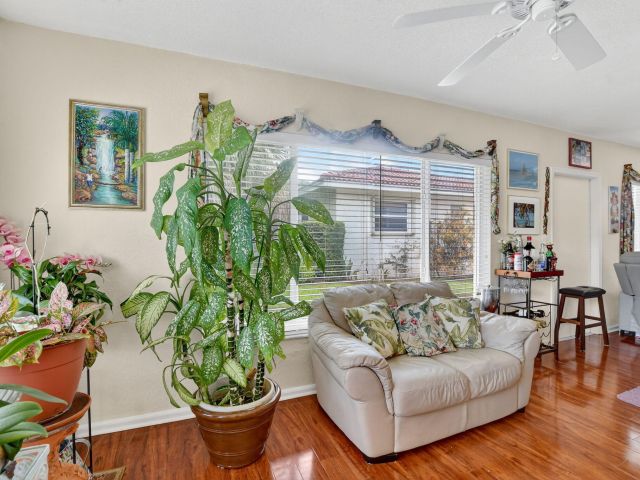 Home for rent at 328 NW 42nd Street - photo 6594091