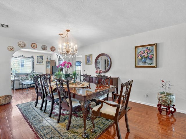 Home for rent at 328 NW 42nd Street - photo 6594097