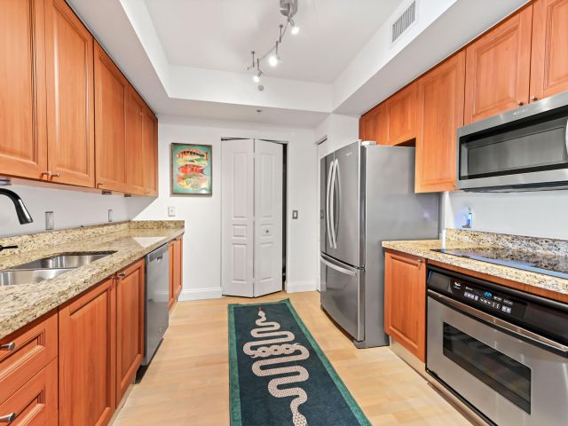 Apartment for sale  Unit #1150 - photo 6577029