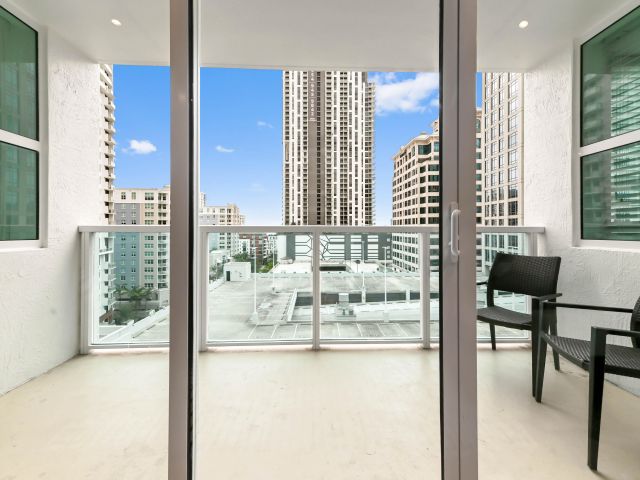 Apartment for sale  Unit #1150 - photo 6577033