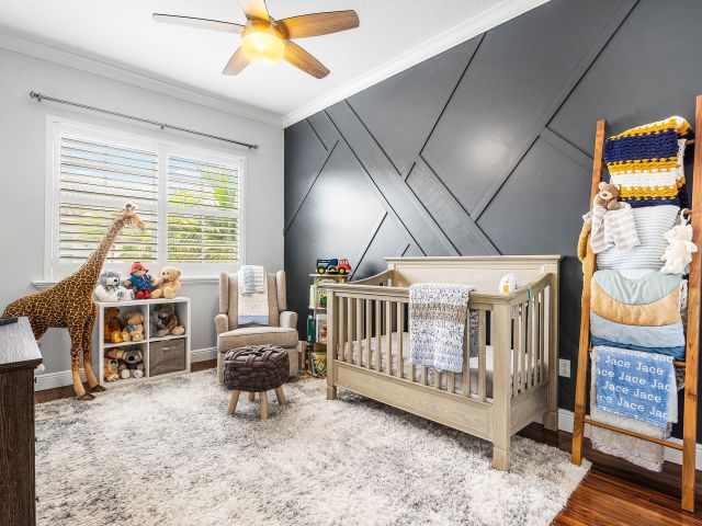 Home for rent at 605 Avenue H - photo 6616718