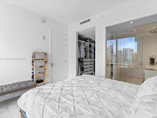 Apartment for rent  Unit #2605 - photo 6555218