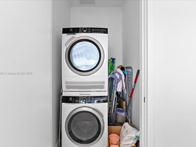 Apartment for rent  Unit #2605 - photo 6555221