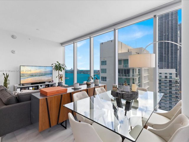 Apartment for rent  Unit #2605 - photo 6555228