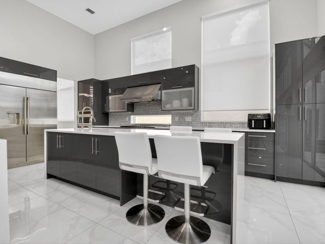 Home for sale at 6529 NW 40th Court - photo 6611377