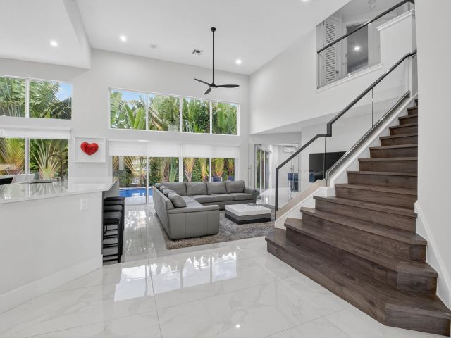 Home for sale at 6529 NW 40th Court - photo 6611381