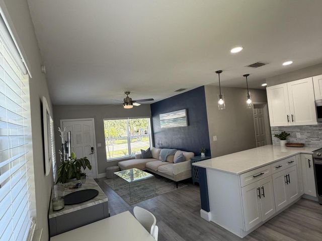 Home for rent at 1312 Prospect Street - photo 6595532