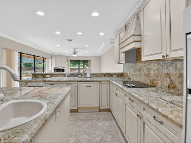 Home for sale at 5884 Pinebrook Drive - photo 6623362