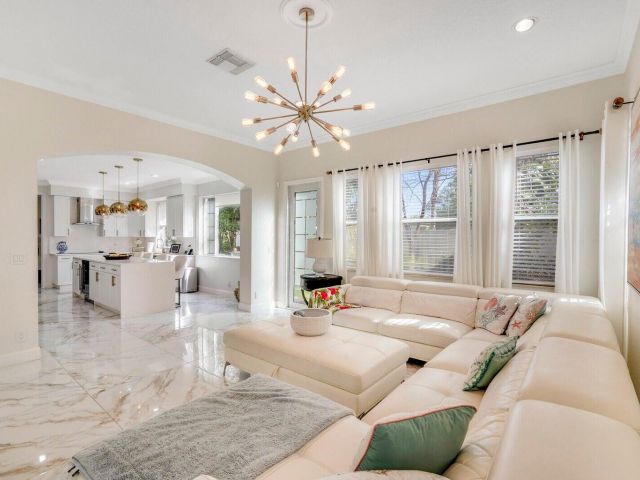 Home for sale at 599 Cresta Circle - photo 6592613