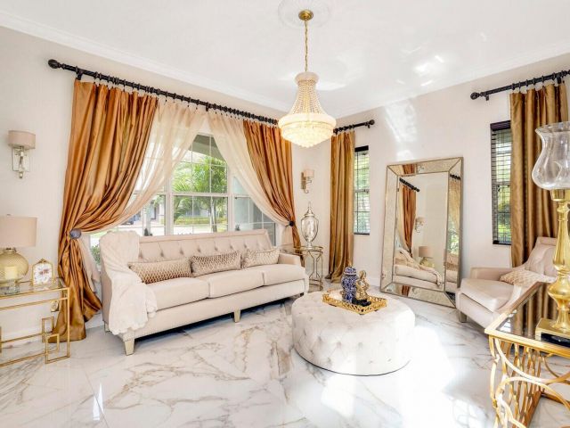 Home for sale at 599 Cresta Circle - photo 6592617