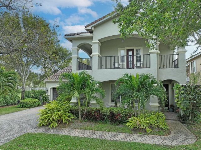 Home for sale at 599 Cresta Circle - photo 6592621