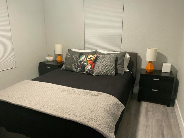 Home for rent at 615 SW 9th Street - photo 6555700