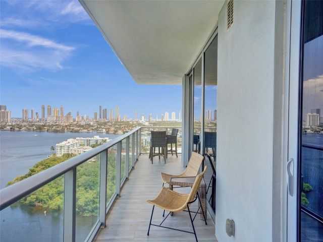 Apartment for rent  Unit #2107 - photo 6556099