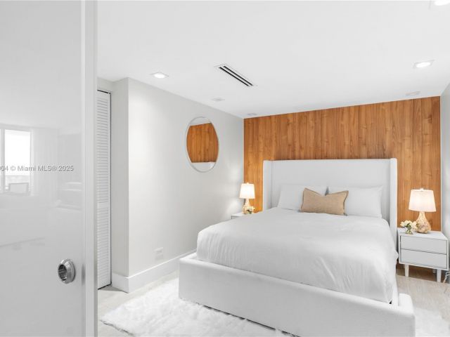 Apartment for sale  Unit #1523-24 - photo 6573300