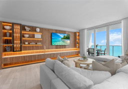 Apartment #1523-24 at Roney Palace