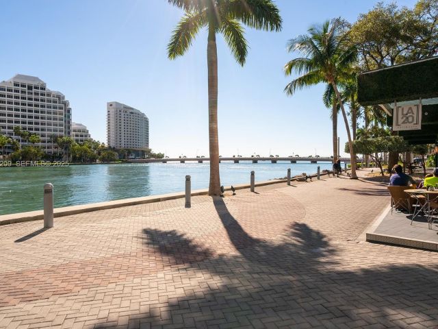 Apartment for sale  Unit #4110 - photo 6556653