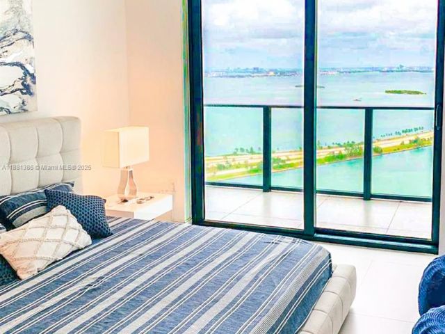 Apartment for sale  Unit #3906 - photo 6557309