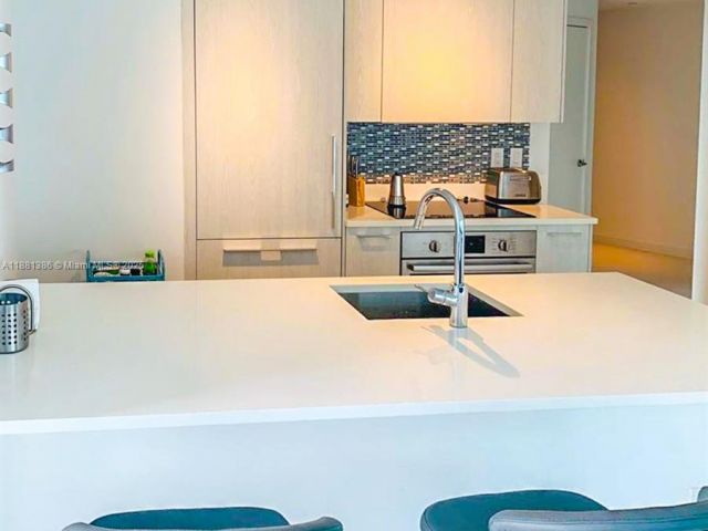 Apartment for sale  Unit #3906 - photo 6557314