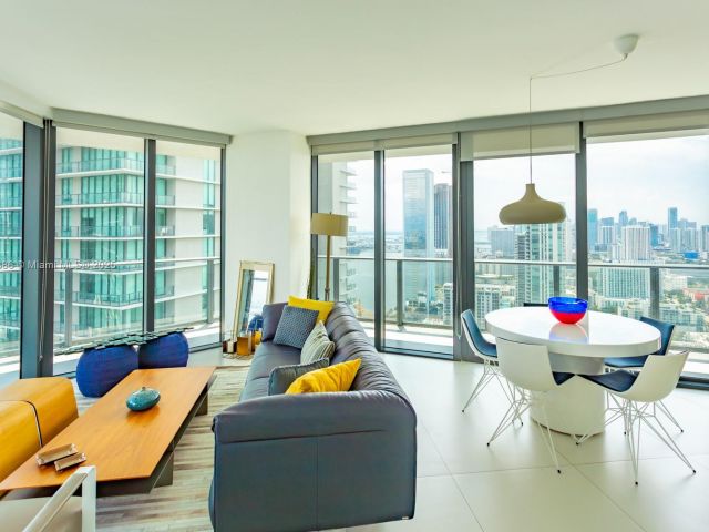 Apartment for sale  Unit #3906 - photo 6557316