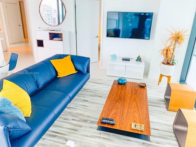 Apartment for sale  Unit #3906 - photo 6557317