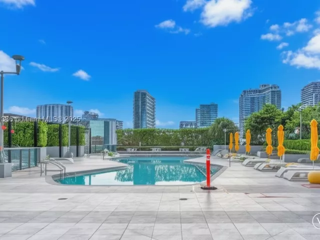 3-bedroom condo for sale in Miami - 501 NE 31st St 3906 - MondialRealty