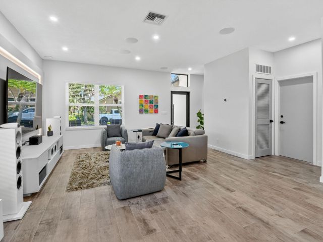 Home for sale at 494 Enfield Court - photo 6595456