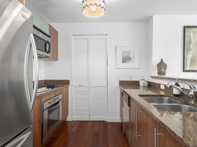 Apartment for sale  Unit #T-3604 - photo 6613221