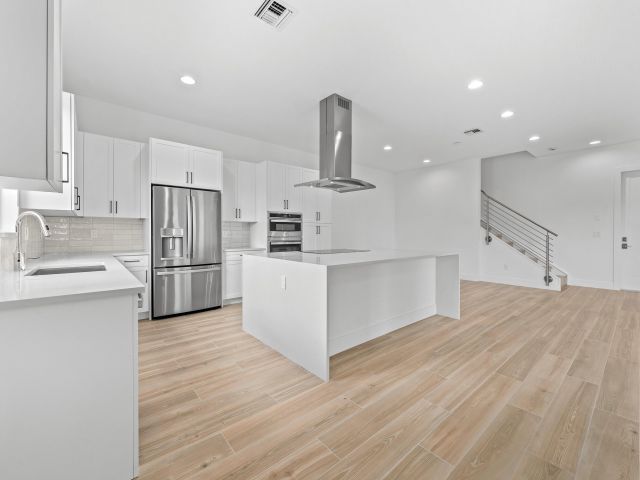 Home for rent at 1450 SW 23rd Street 1450 - photo 6579497