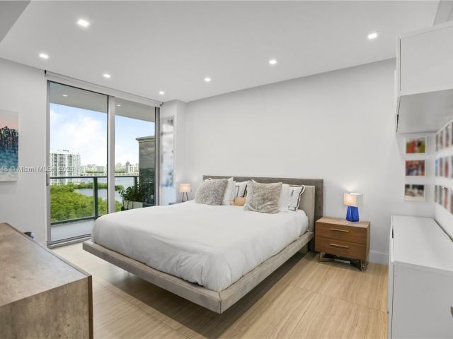 Apartment for sale  Unit #1601 - photo 6582897