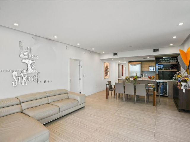 Apartment for sale  Unit #1601 - photo 6582902