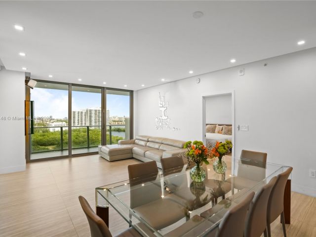 Apartment for sale  Unit #1601 - photo 6582907