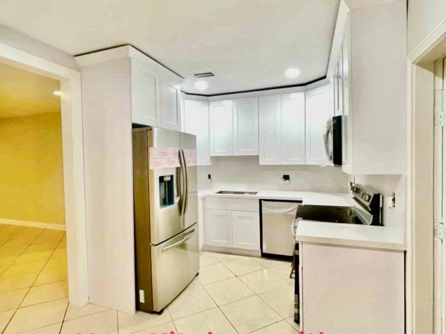 Home for rent at 700 NE 168th Street - photo 6580922