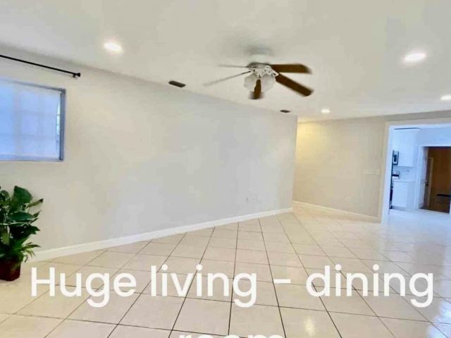 Home for rent at 700 NE 168th Street - photo 6580924