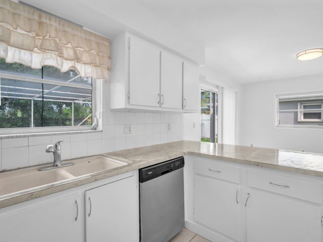 Home for rent at 10985 Christopher Avenue - photo 6594015