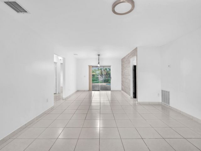 Home for rent at 10985 Christopher Avenue - photo 6594020