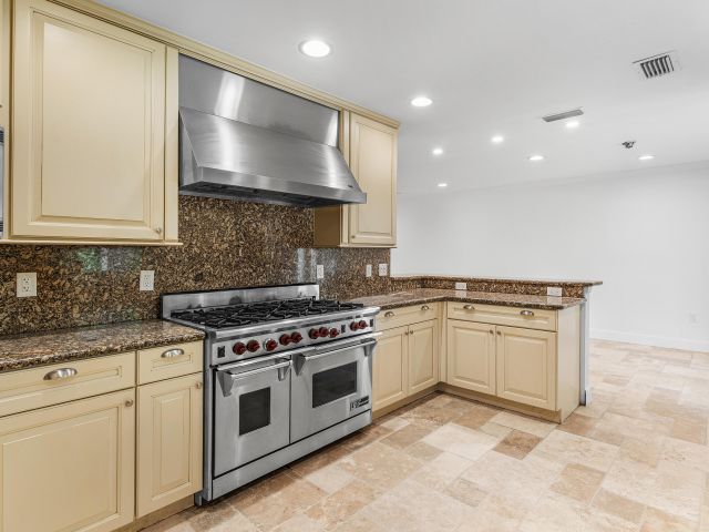 Home for sale at 783 Valencia Drive - photo 6594058