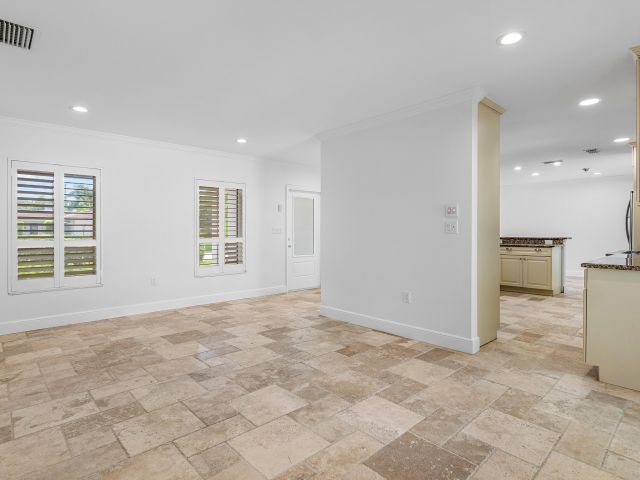 Home for sale at 783 Valencia Drive - photo 6594065