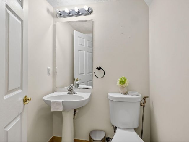 Home for rent at 2931 Hope Valley Street 405 - photo 6592229