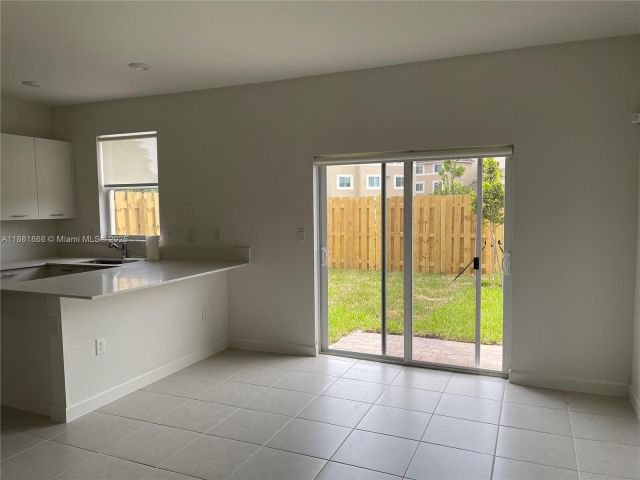 3-bedroom home for rent in Miami - 12178 NW 24th Place - MondialRealty