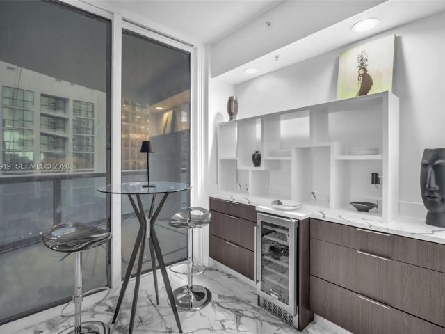 Apartment for sale  Unit #1207 - photo 6560388