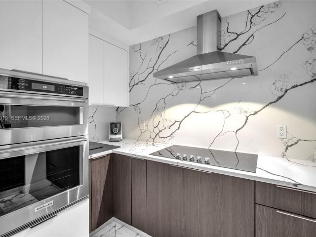 Apartment for sale  Unit #1207 - photo 6560391