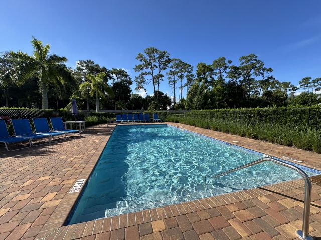 Home for sale at 6607 Pointe Of Woods Drive - photo 6613533